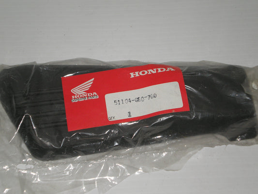 HONDA CH80  Front Suspension L/H Pivot Arm Cover 51104-GE0-700