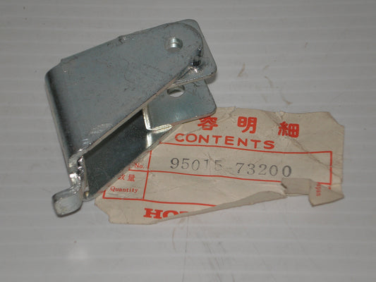HONDA CL175 CL200 CL350 Pillion Step Bracket 95015-73200 / 50713-290-000