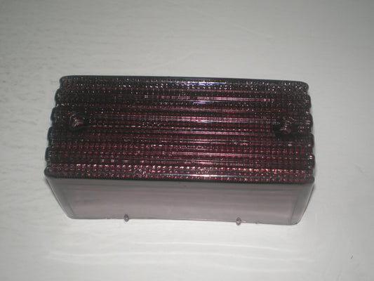 KAWASAKI EX305 KZ550 KZ700 KZ750 KZ1000 KZ1100 ZX550 ZX750 ZX1100 Tail Light Lens 23026-1021