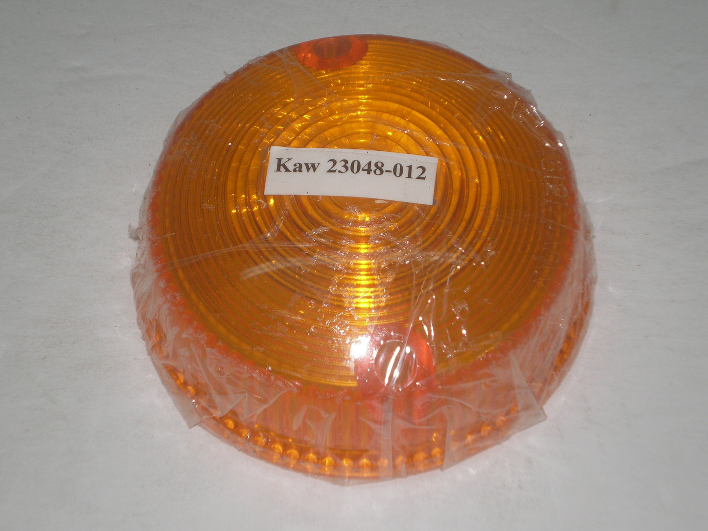 KAWASAKI H1 H2 KZ400 KZ440 KZ650 KZ750 KZ900 KZ1000 S2 Z1 Turn Signal Lens 23048-1024 / 23048-012