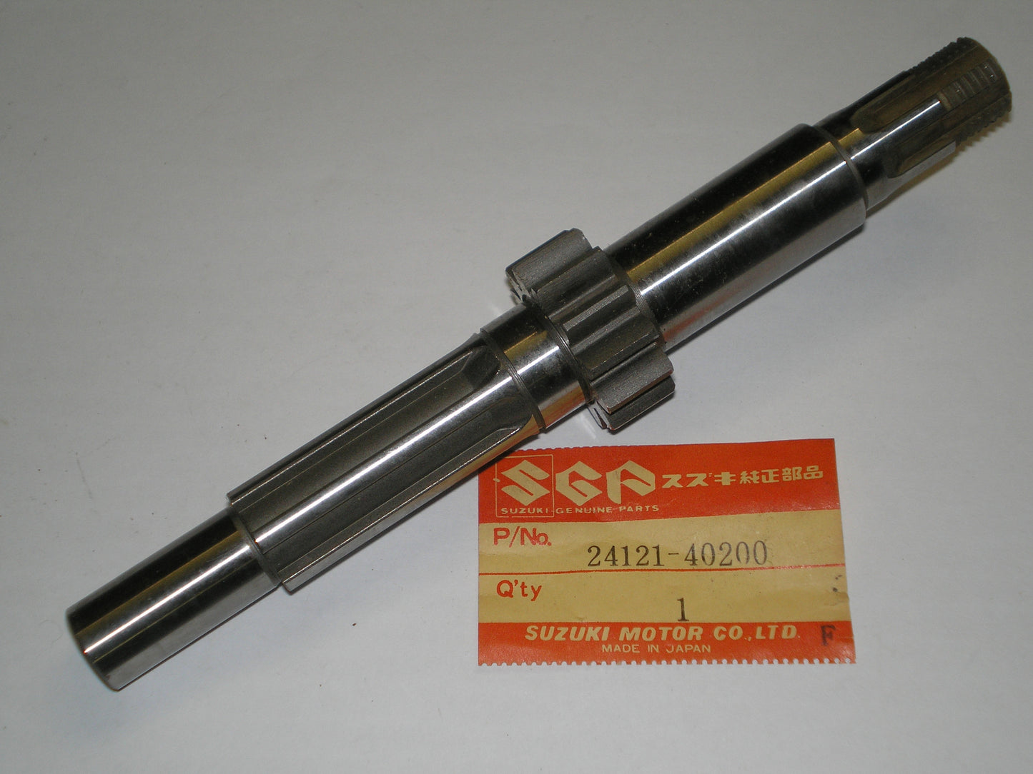 SUZUKI RM100 RM125  Transmission Counter Shaft  24121-40200