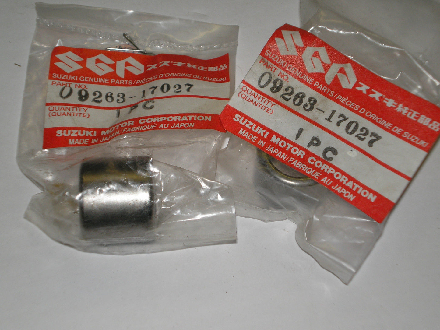 SUZUKI GR650 GS550 GS750 GS1100 GS GSX PE175 RM RS XN Shock Bearings 09263-17027
