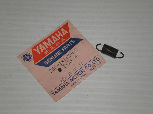 YAMAHA TX650 TX750 XS1 XS2 XS650 Spring 256-18143-01 / 90506-10022