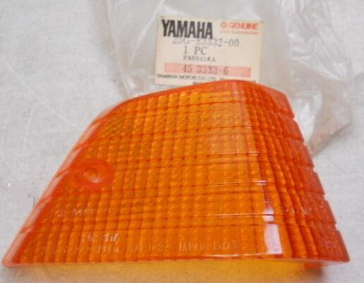 YAMAHA XC125 XC200 Factory L/H Turn Signal Lens 25G-83332-00