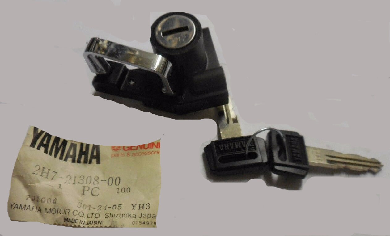 YAMAHA XS1100 Helmet Lock & Key Assembly 2H7-21308-00