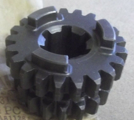 YAMAHA IT125 IT175 Transmission 3rd & 4th Pinion Gear 1W2-17131-00 / 2W6-17131-01