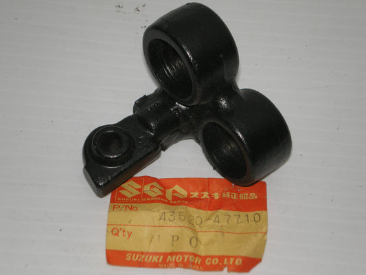 SUZUKI GS550 1982 L/H Front Footrest Bar 43520-47710-291