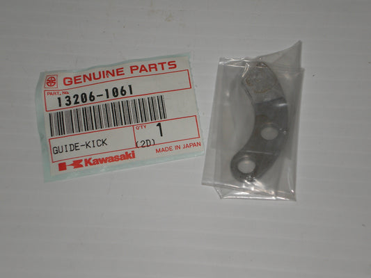 KAWASAKI KDX175 KDX200 KDX220 KDX250 KX125 KX250 Kick Start Guide 13206-1061