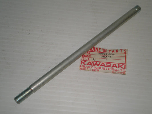 KAWASAKI C2 G3 H2 KV75 MT1 Swing Arm Pivot Shaft 33032-008