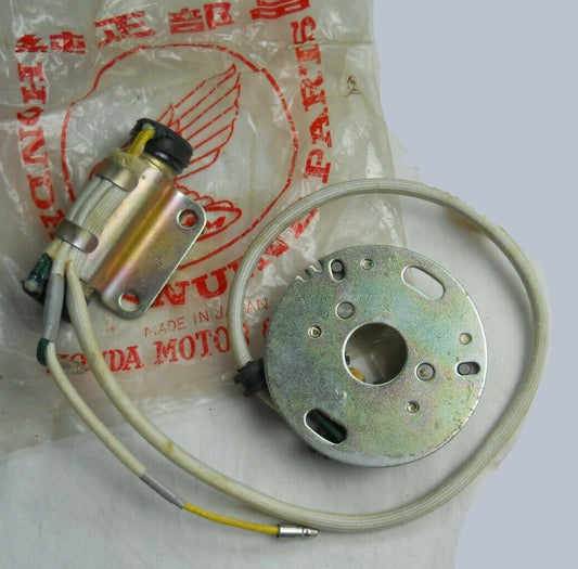 HONDA CB72 CB77 Points Plate with Condenser Assembly 30200-268-020