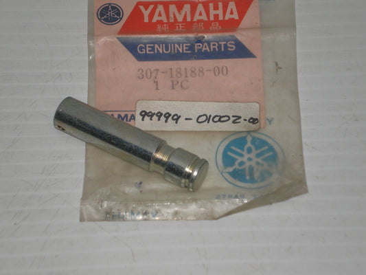 YAMAHA CS5 LS2 RD125 RD200 Pawl Holder Axle 307-18188-00 / 99999-01002