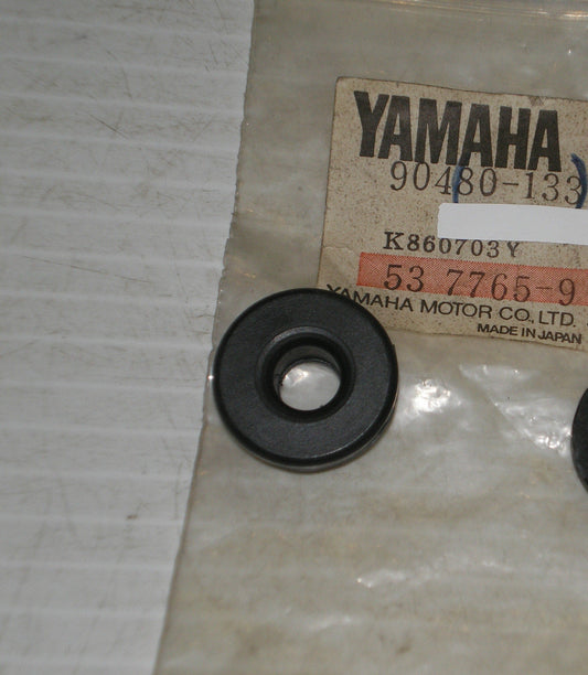 YAMAHA DT250 DT400 Side Cover Grommets 90480-13398 / 90480-13014