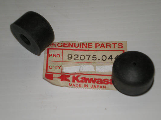 KAWASAKI MC1 KD80 KD KM 100 KLT 110 160 185 KXF250 S 1 2 W 1 2 SS H2 92075-044