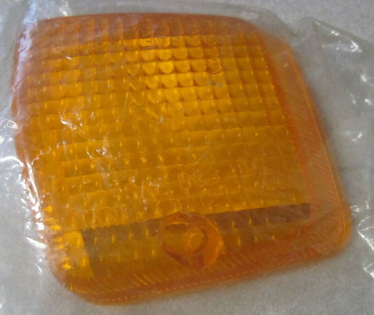 HONDA NB50 NQ50 SE50 Factory Front R/H Turn Signal Lens 33402-GN2-672 / 33402-GN2-671