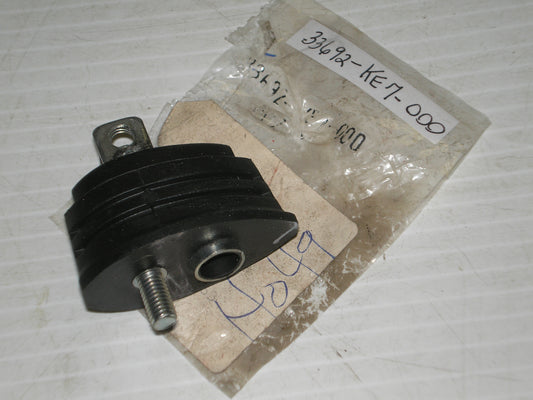 HONDA VF500 F VF500F Front Turn Signal Mount Stay 33692-KE7-000