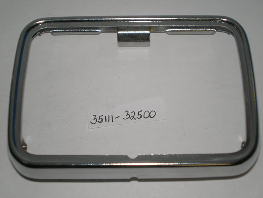 SUZUI DS80 DR370 DS100 DS125 DS185 DS250 Head Light Rim 35111-32500