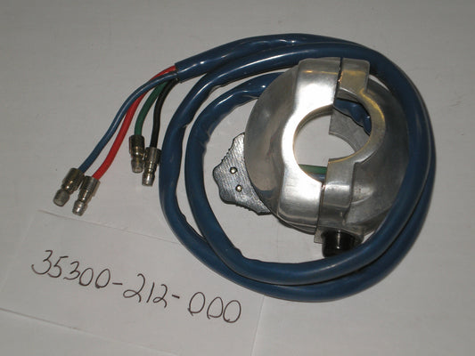 HONDA C72 C77 C78 C92 C95 CB72 Handlebar Switch Assembly 35300-212-000 / 35300-212-810