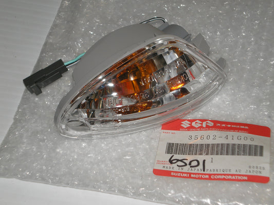 SUZUKI GSX-R600 GSX-R750 GSX-R1000 L/H Front Turn Signal 35602-41G00