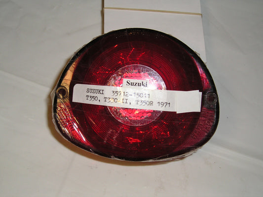 SUZUKI A100 AC50 AC100 AS50 AS100 F50 T20 T125 T250 T305 T350 T500 TC120 TC250 TC305 TS125 TS185 TS250 Tail Light Lens 35712-15011