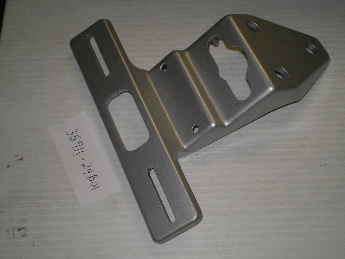 SUZUKI LS650 Boulevard / Savage License  Plate Bracket 35916-24B01