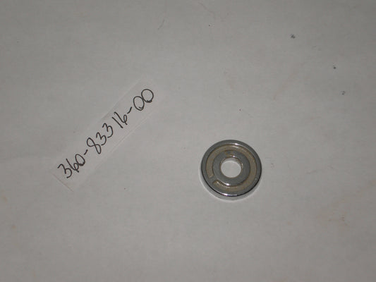 YAMAHA RD250 RD350 RD400 Front Flasher Collar 360-83316-00