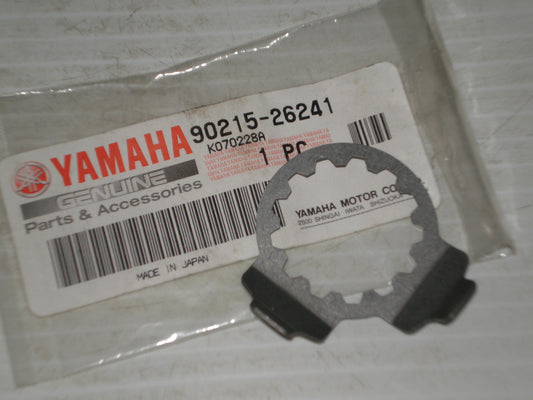 YAMAHA FJ1100 FJ1200 FZS1000 RZ500 XV1600 XV17 XV1700 YZFR1 Lock Washer 90215-26241