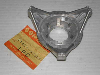 SUZUKI Snowmobile SM21 SM40 Primary Clutch Spider 21451-97300