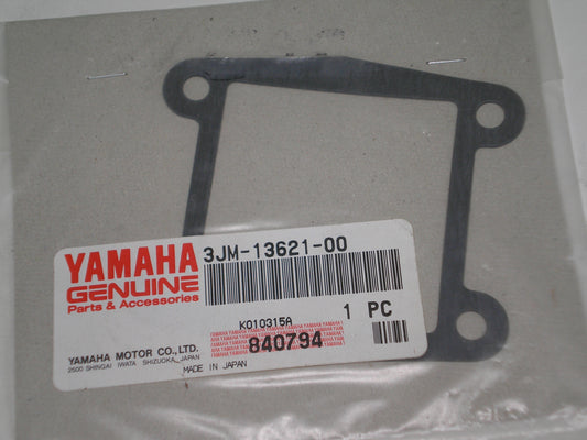 YAMAHA YFS200 YZ80  Reed Valve Seat Gasket  3JM-13621-00 / 1LR-13621-10 / 1LR-13621-00