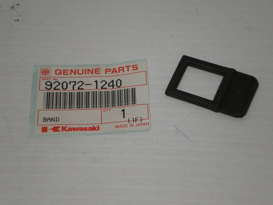 KAWASAKI KLF300 Rear Fender Band 92072-1240
