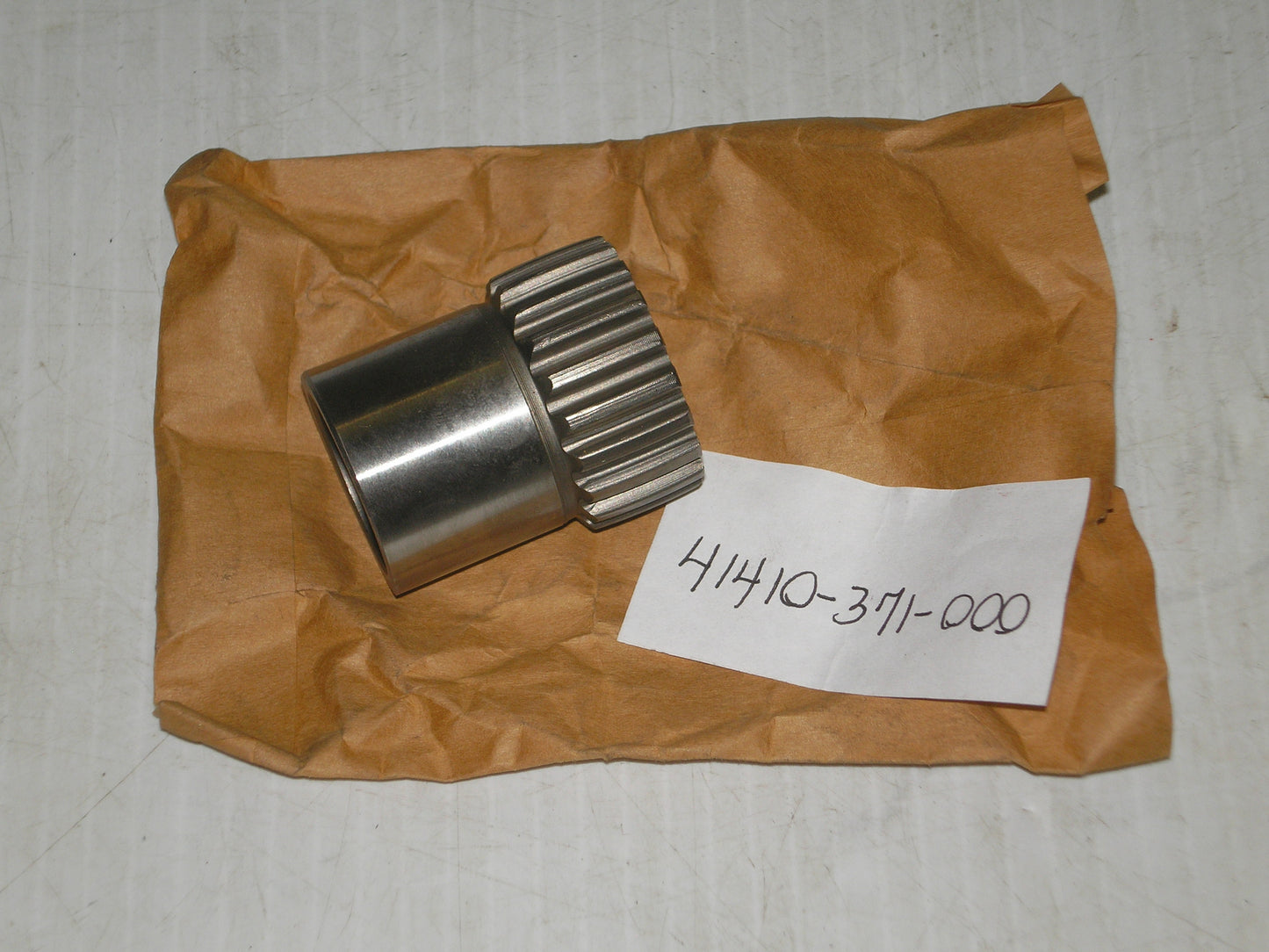 HONDA GL1000  Final Drive Pinion Joint Gear 41410-371-000