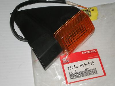HONDA CBR600 1991-1996 L/H Rear Turn Signal 33650-MV9-670