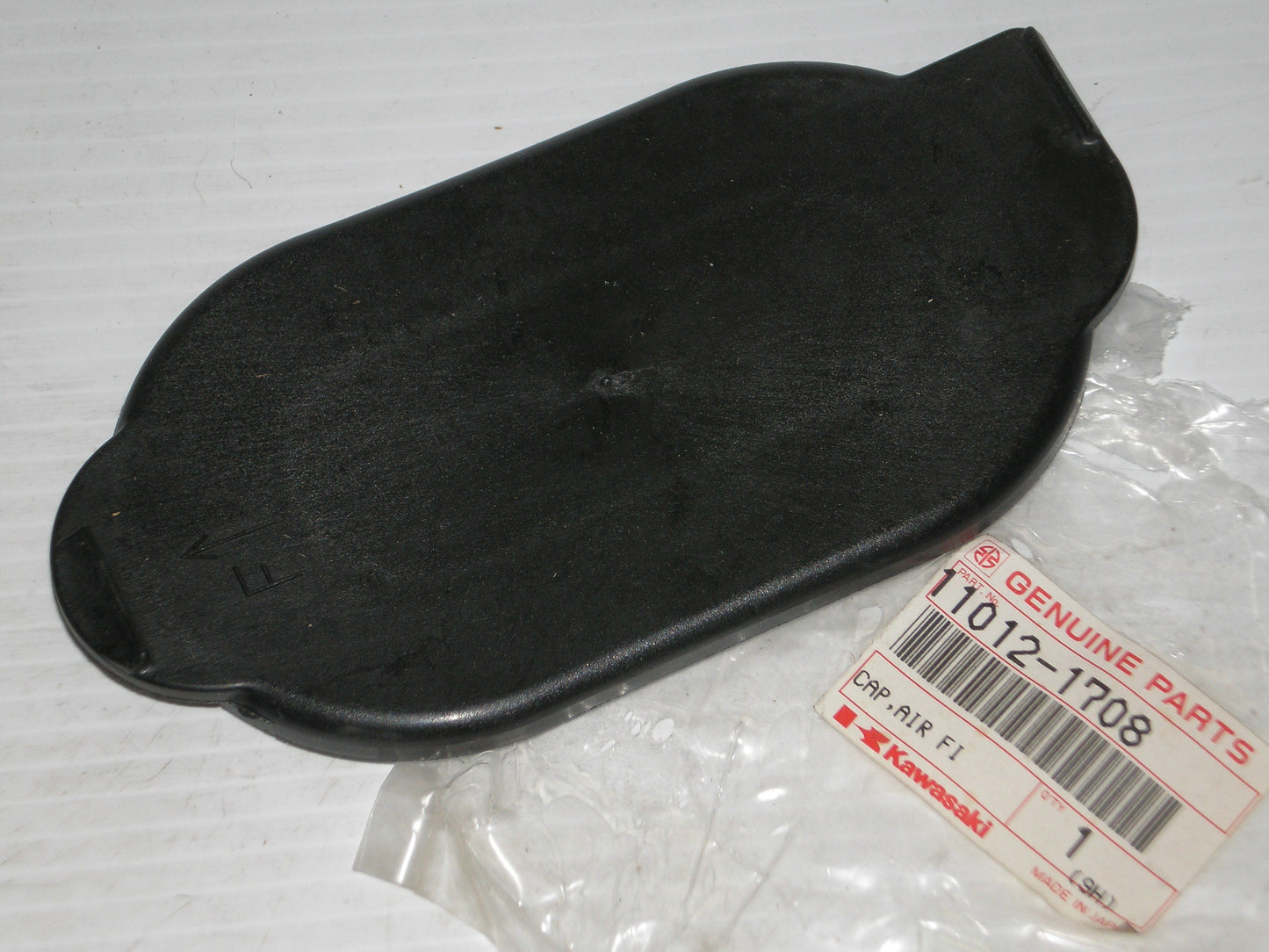 KAWASAKI KAF450  KAF540 MULE  Air Filter Cap 11012-1708