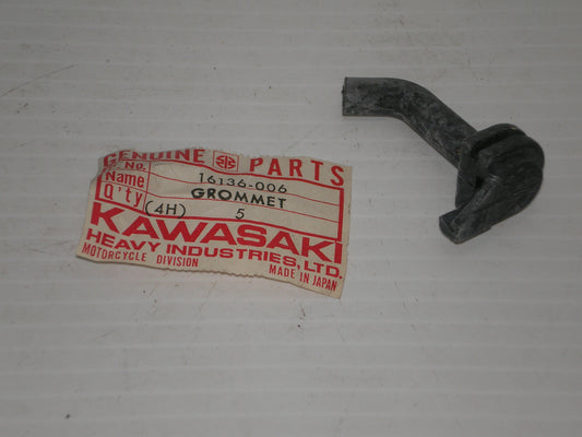 KAWASAKI F9 1972-1975 Over Flow Pipe Grommet 16136-006