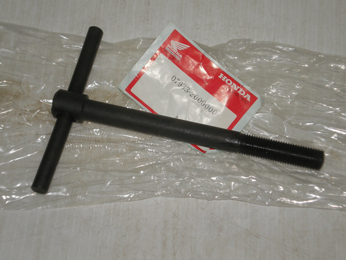 HONDA ATC200 CB125 TRX125 TRX200 TRX250 XL125 XL185 XL200 XR185 XR200 Flywheel Puller 07933-20000