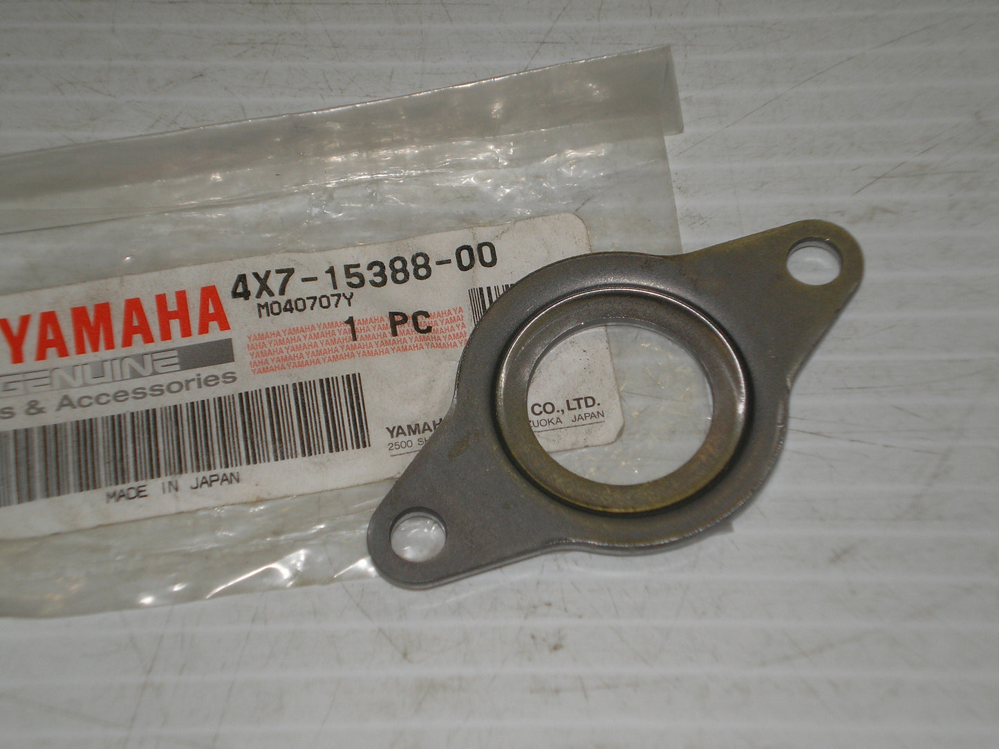 YAMAHA XV700 XV750 XV920 XV1000 XV1100 Engine Bearing Cover Plate 4X7-15388-00