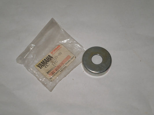YAMAHA FJ FZR RZ SRX TDM TDR XJ XT XV XZ YFM YFZ YX YZF Thrust Cover 2 4X7-22129-00