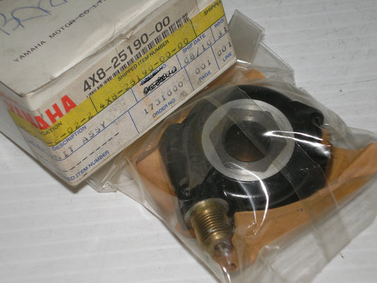 YAMAHA FZ600 SRX600 FZR600 FJ1200 Speedometer Drive Gear Unit 4X8-25190-10 / 1WG-25190-00