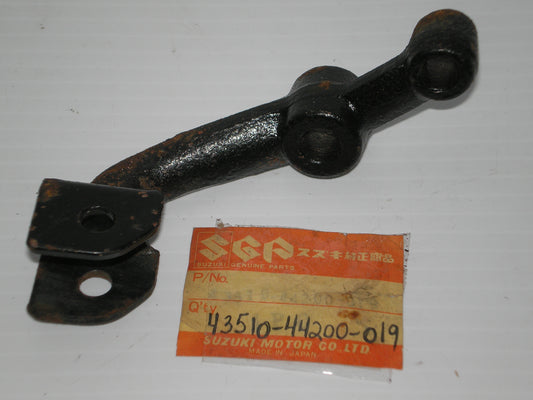 SUZUKI GS450 1980-1982 R/H Front Footrest Bar 43510-44200-019