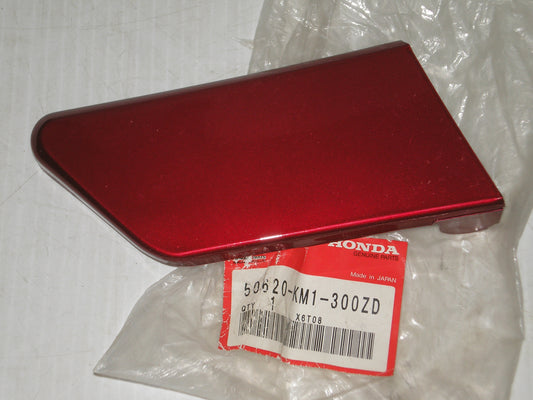 HONDA CH250 L/H Pillion Step Cover 50620-KM1-300ZD / 50620-KM1-300