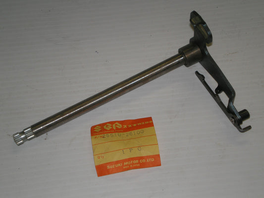 SUZUKI TM75 TS75 Transmission Gear Shift Shaft 25510-26100