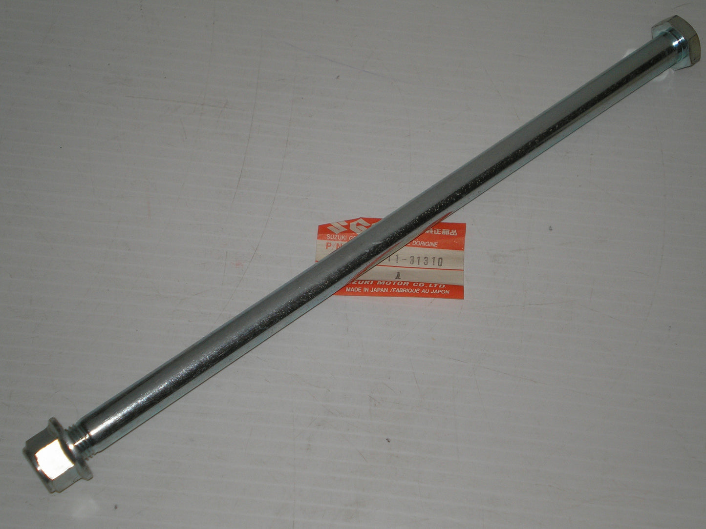 SUZUKI GS700 GS750 Rear Swing Arm Pivot Shaft 61211-31310