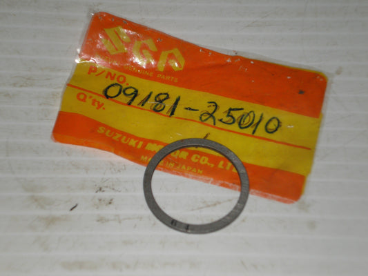 SUZUKI GS650 GS850 GS1000 GS1100 GV700 GV1200 79-86 Shim 25x30x1.68 09181-25010