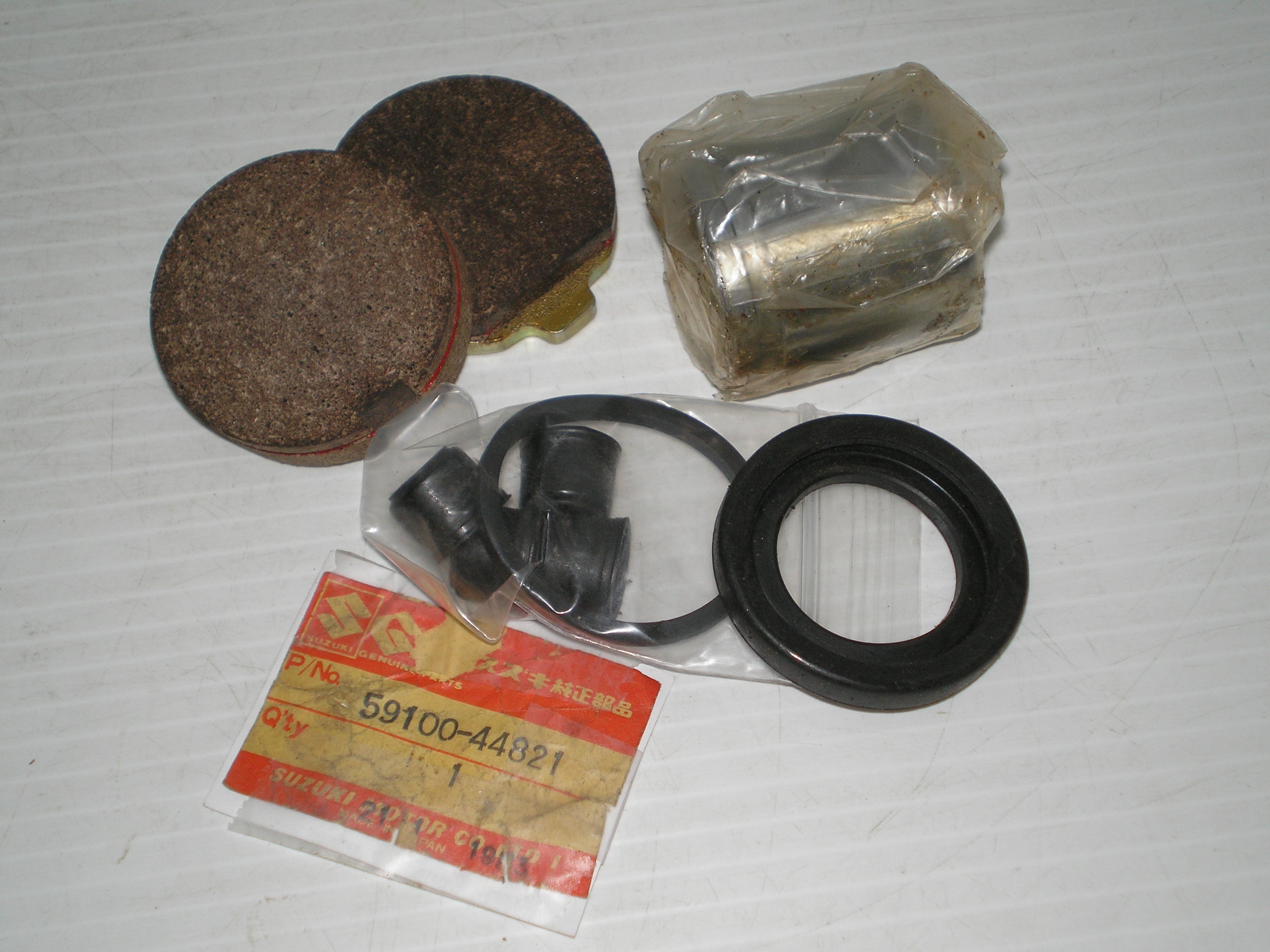 SUZUKI GS400 GS750 Factory Brake Caliper Piston Set 59100-45831 – Pro ...