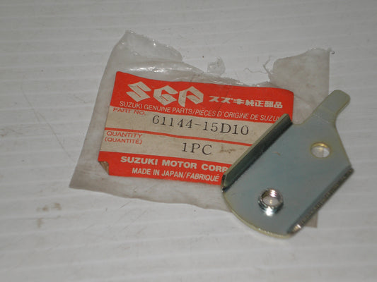 SUZUKI DR250 DR350 1985-1999 Rear Swing Arm Chain Plate 61144-15D10