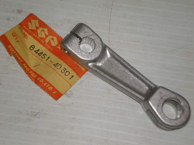 SUZUKI RM250  RM400  Rear Brake Cam Lever 64451-40301