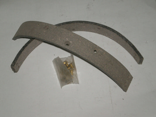 Harley Davidson 74 Big Twin 1954-1971 Front Brake Shoe Lining & Rivits 44432-54