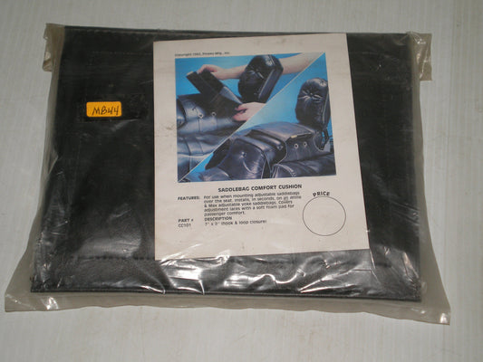Honda Yamaha Suzuki Kawasaki Harley Universal Saddlebag Passenger Comfort Seat Cushion  CC101