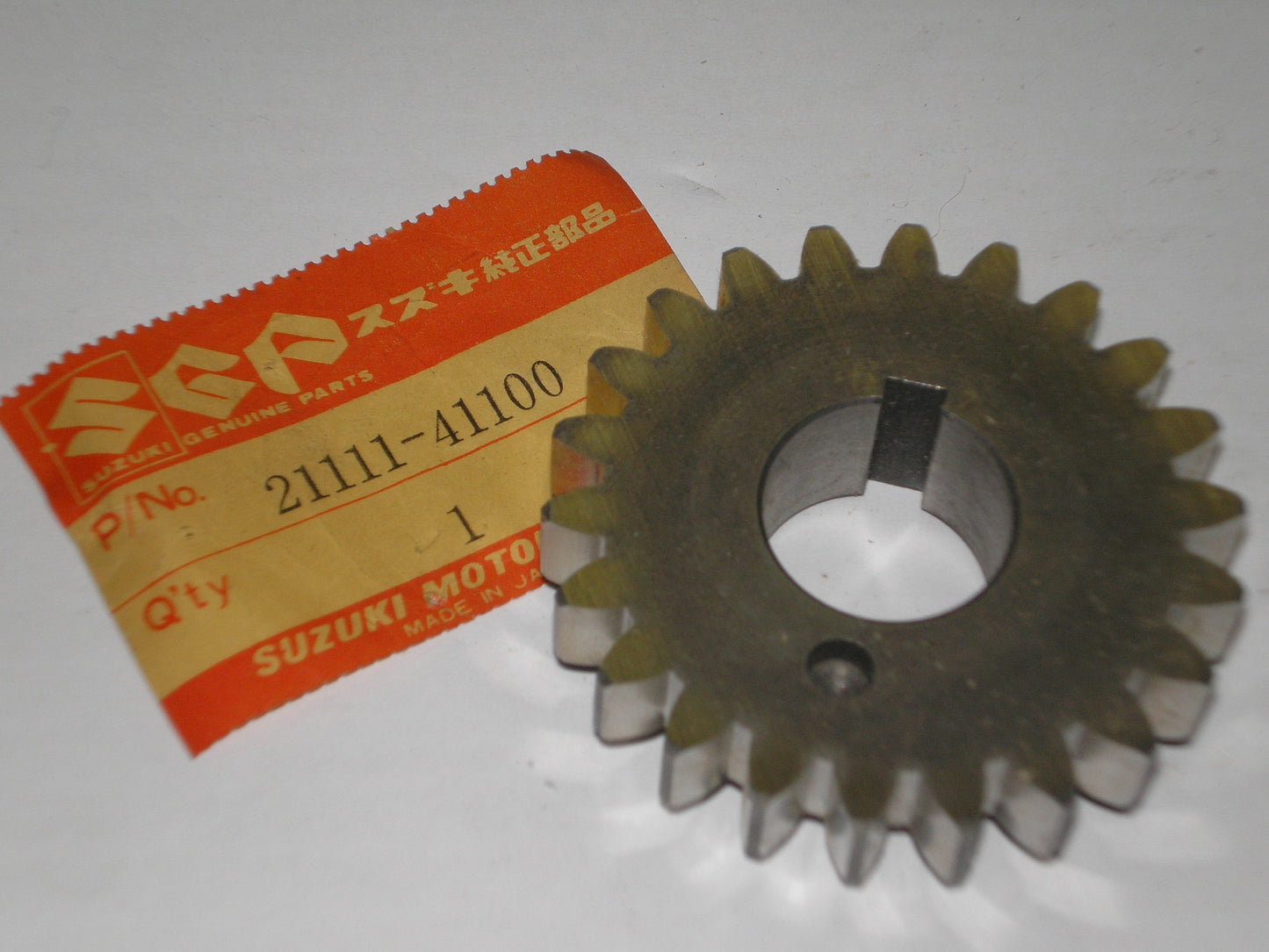 SUZUKI PE250 RM250 Engine Primary Drive Gear 21111-41100