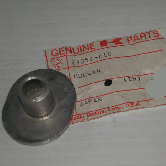 KAWASAKI KZ900 KZ1000 Headlight Shell Mounting Collar 23052-010