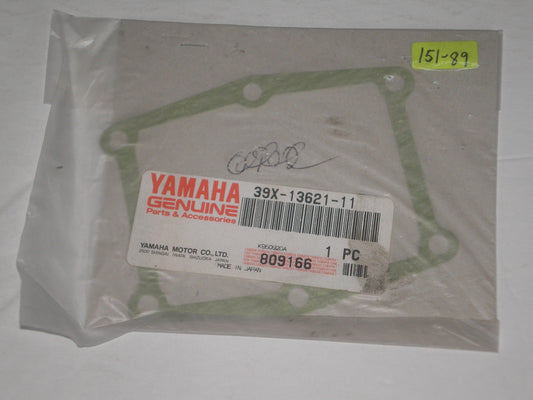 YAMAHA YZ250 YZ490 WR500 Reed Valve Seat Gasket 39X-13621-11 / 39X-13621-00 / 39X-13621-01
